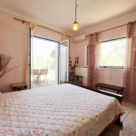 Leceleste Apartment *