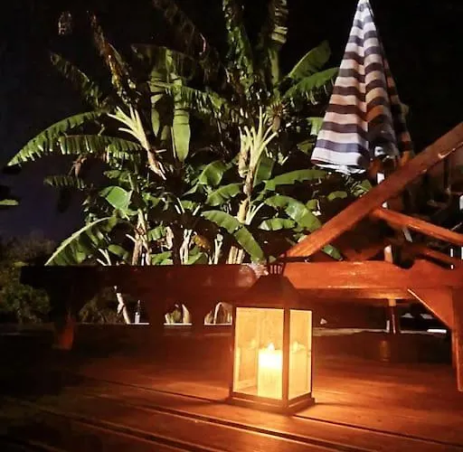 Leceleste Lithakia (Zakynthos)